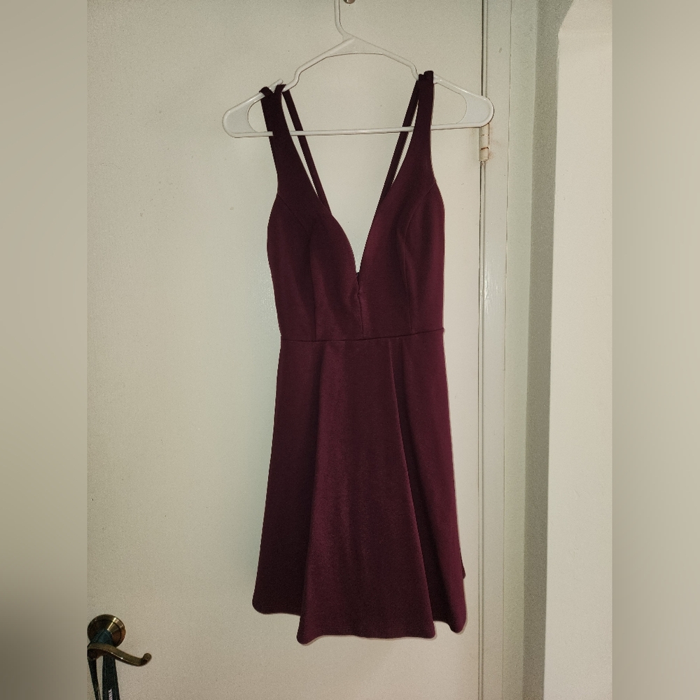 Lulus Coctail dress